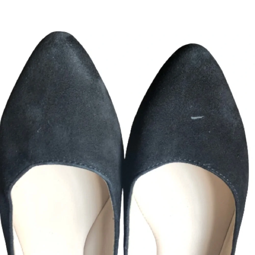 Nine West Speakup Almond Toe Flats Black Suede Size 7.5 EUC - Picture 8 of 9